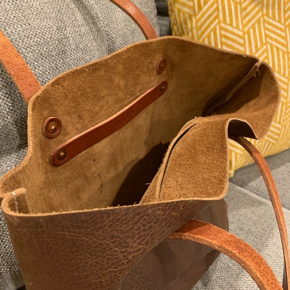 KMM & Co Classic Tote in Olive Kodiak - Picture 12 of 16